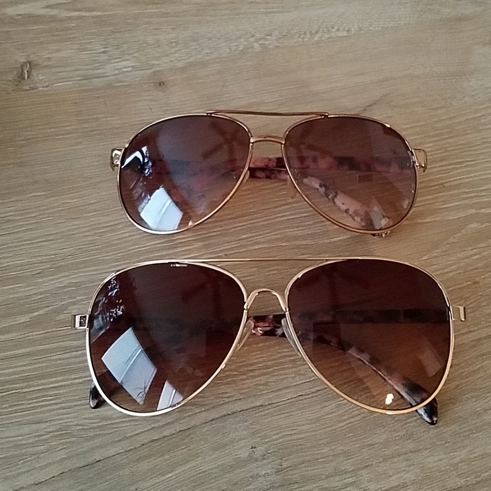 EUC F21 Aviator Sunglasses Set of 2!